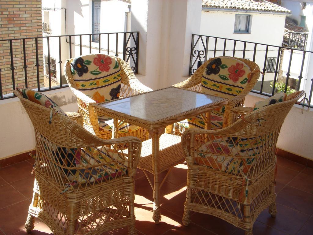 Apartamentos Serrano Ribatajada Екстер'єр фото